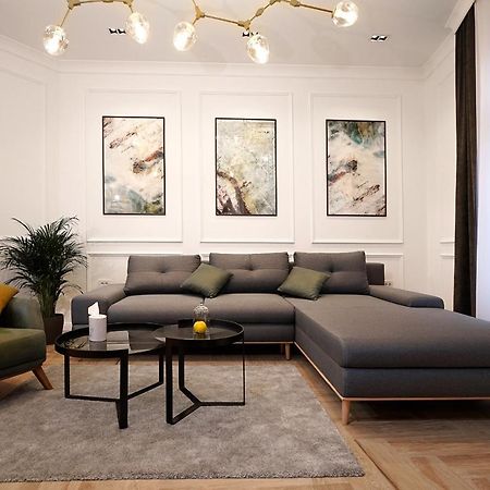 Luxury Apartments Donostia & Iruna Белград Экстерьер фото